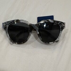Tory Burch Marble Gray Round Sunglasses with Black Lenses